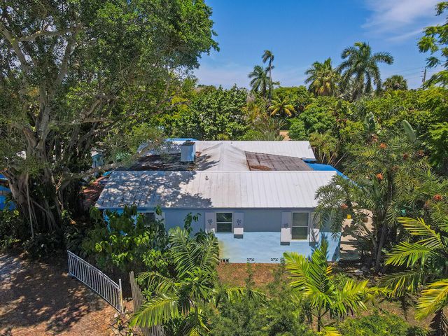 9 NW 9th Street, Delray Beach, FL 33444
