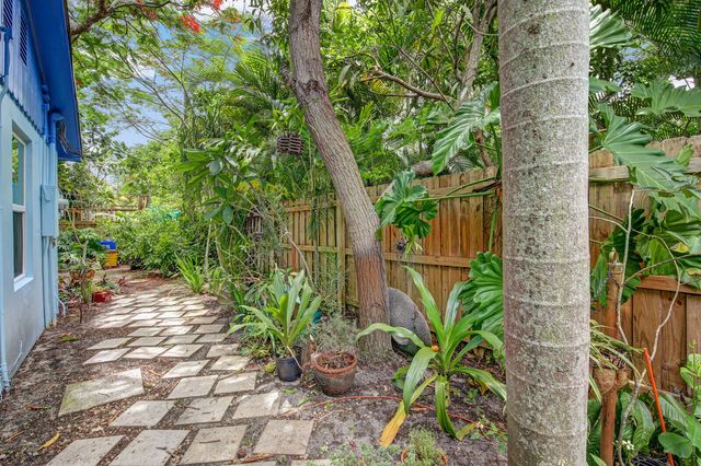 9 NW 9th Street, Delray Beach, FL 33444