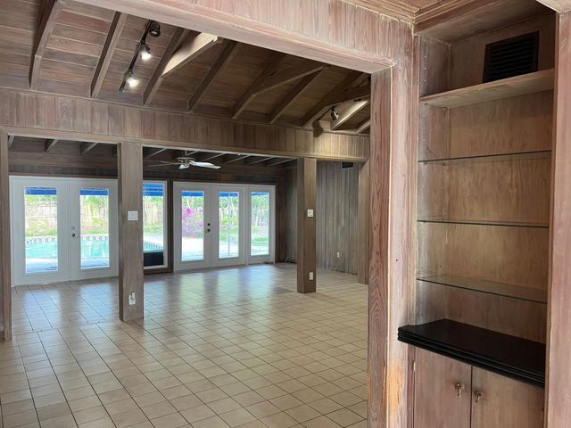 9 NW 9th Street, Delray Beach, FL 33444