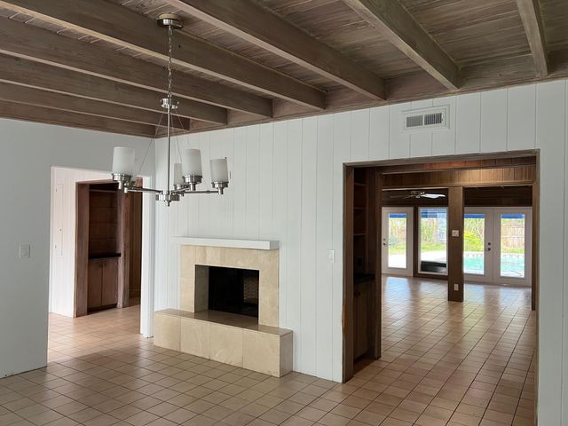 9 NW 9th Street, Delray Beach, FL 33444