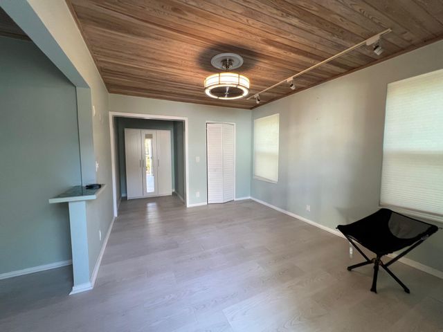 9 NW 9th Street, Delray Beach, FL 33444