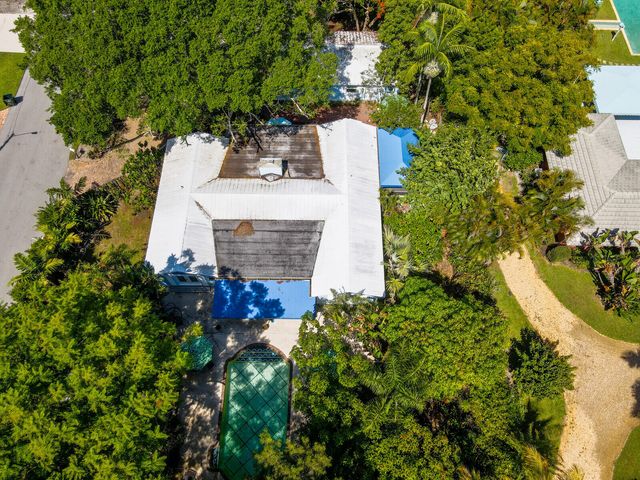 9 NW 9th Street, Delray Beach, FL 33444