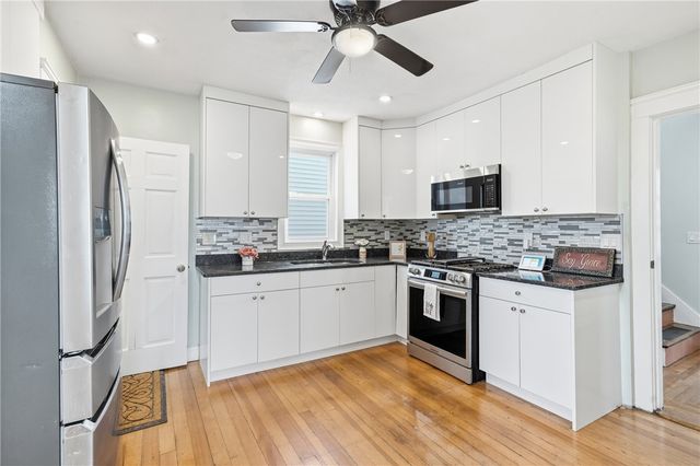 10 Geneva Street, Providence, RI 02908