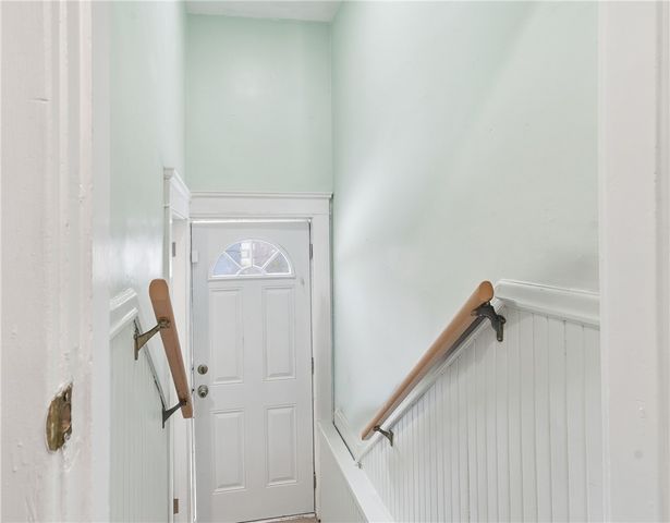 10 Geneva Street, Providence, RI 02908