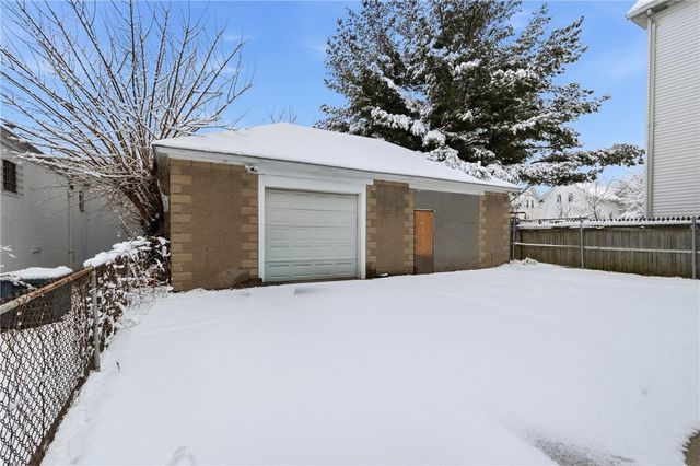 10 Geneva Street, Providence, RI 02908