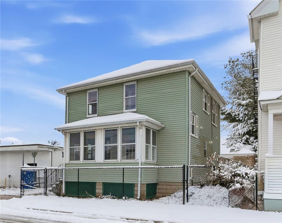 10 Geneva Street, Providence, RI 02908