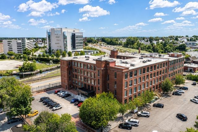 491 Dutton St 209, Lowell, MA 01852