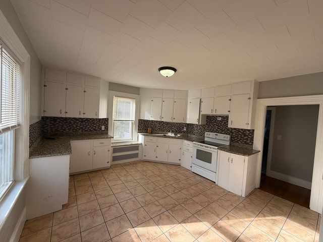 148 George Street 2, Medford, MA 02155