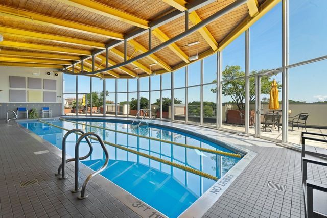 1236 Chicago Avenue 403, Evanston, IL 60202