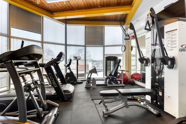 1236 Chicago Avenue 403, Evanston, IL 60202