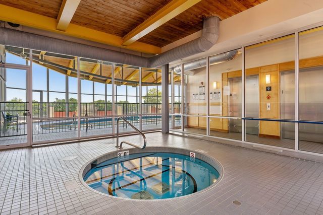 1236 Chicago Avenue 403, Evanston, IL 60202