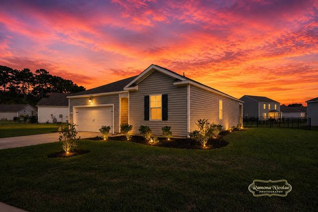 1075 Sennema Circle, Myrtle Beach, SC 29588