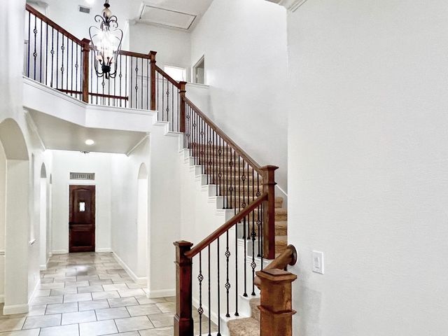 78 Lindenberry Circle, Spring, TX 77389