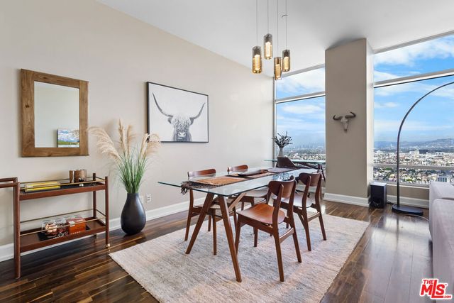 900 W Olympic Boulevard 40D, Los Angeles, CA 90015