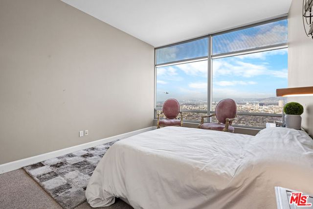 900 W Olympic Boulevard 40D, Los Angeles, CA 90015