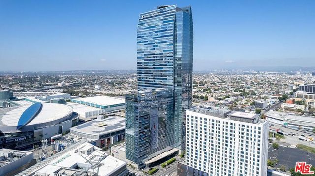 900 W Olympic Boulevard 40D, Los Angeles, CA 90015