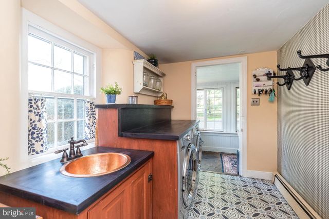 691 MANN RD, Horsham, PA 19044