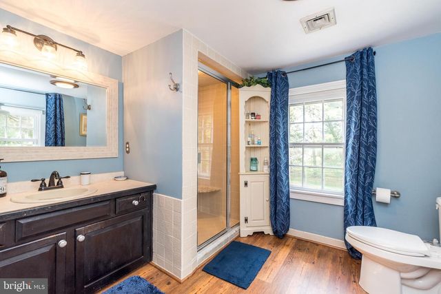 691 MANN RD, Horsham, PA 19044
