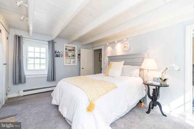 691 MANN RD, Horsham, PA 19044