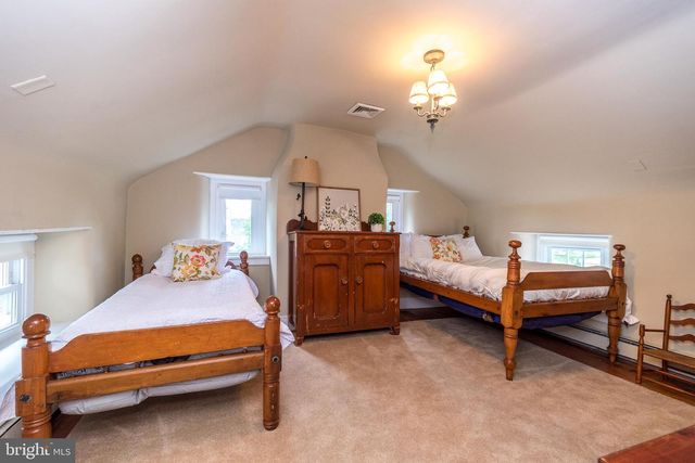 691 MANN RD, Horsham, PA 19044
