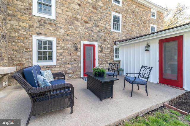 691 MANN RD, Horsham, PA 19044