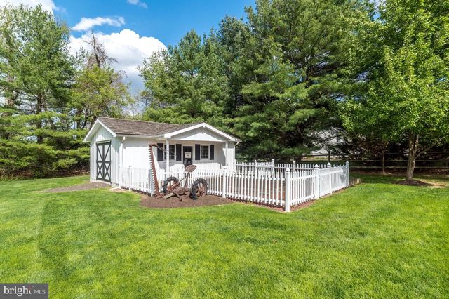 691 MANN RD, Horsham, PA 19044