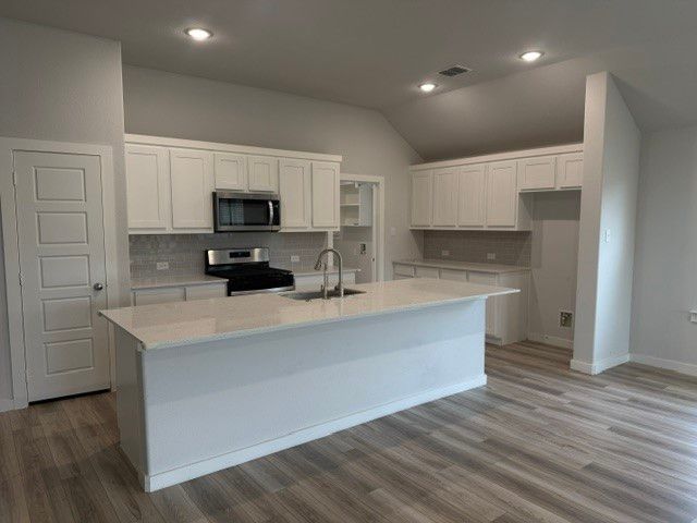 209 Little Bridge Drive, Lavon, TX 75166