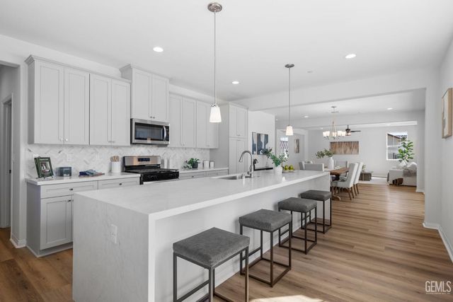 5808 Levanto Street, Bakersfield, CA 93306