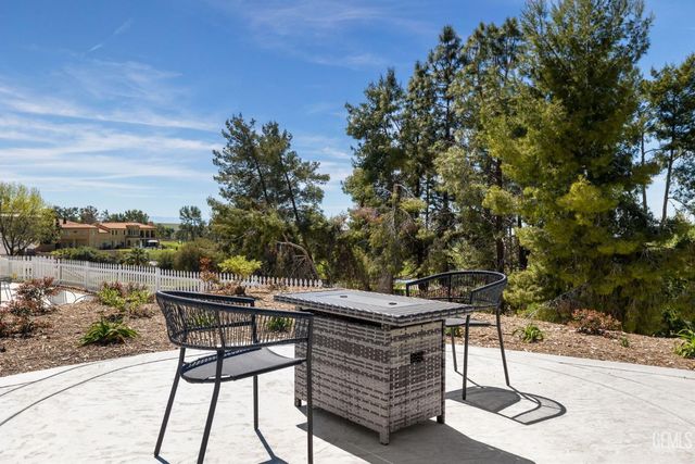 5808 Levanto Street, Bakersfield, CA 93306