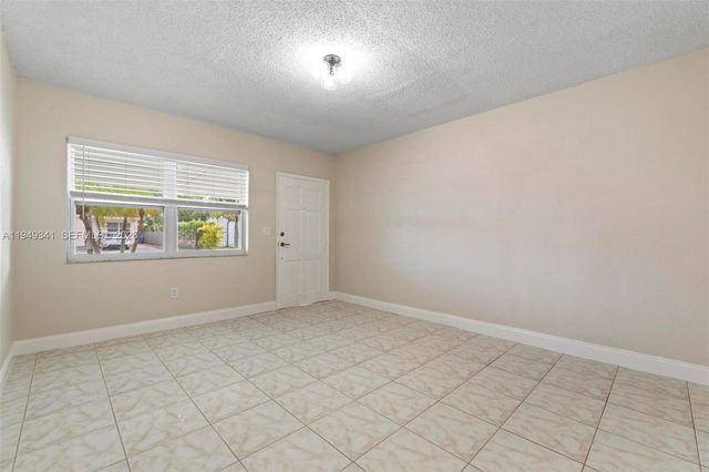 3507 SW 25th Ter 0, Miami, FL 33133