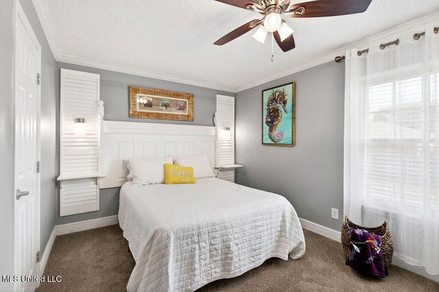 1550 E 2nd Street, S115, Pass Christian, MS 39571