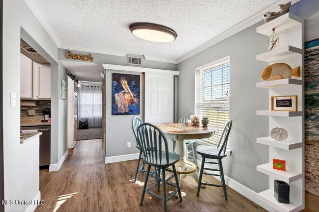 1550 E 2nd Street, S115, Pass Christian, MS 39571