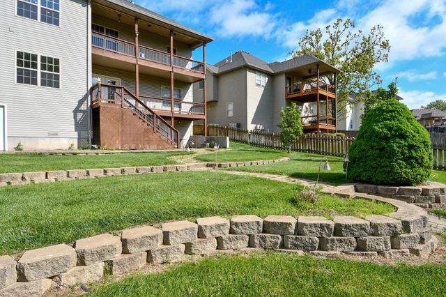 912 E Welch Street, Nixa, MO 65714