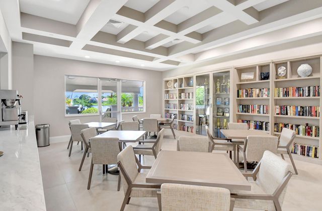 11648 Pamplona Boulevard, Boynton Beach, FL 33437