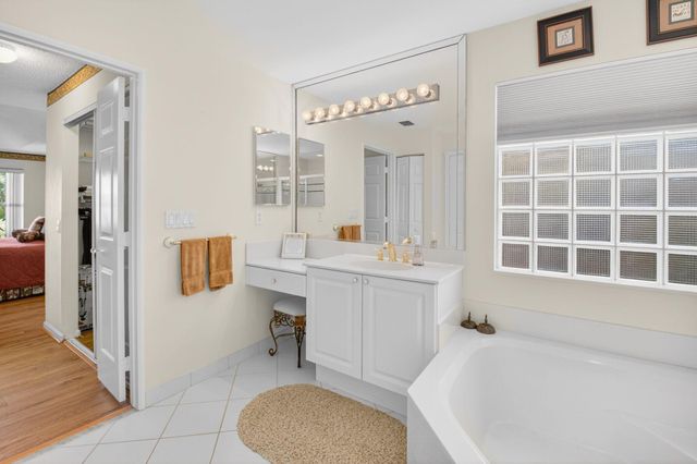 11648 Pamplona Boulevard, Boynton Beach, FL 33437