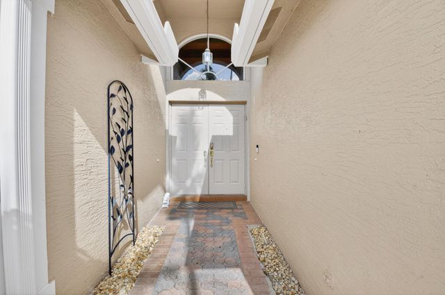 11648 Pamplona Boulevard, Boynton Beach, FL 33437