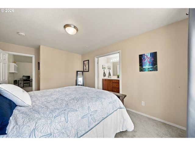 1027 Se NAZOMI Ave, Hillsboro, OR 97123