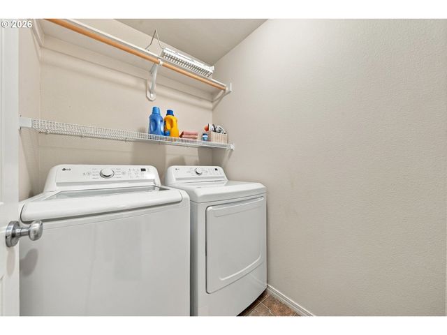 1027 Se NAZOMI Ave, Hillsboro, OR 97123