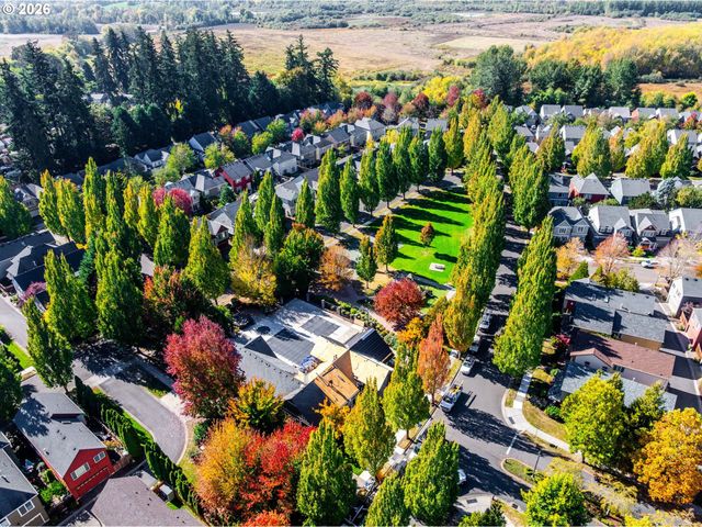 1027 Se NAZOMI Ave, Hillsboro, OR 97123