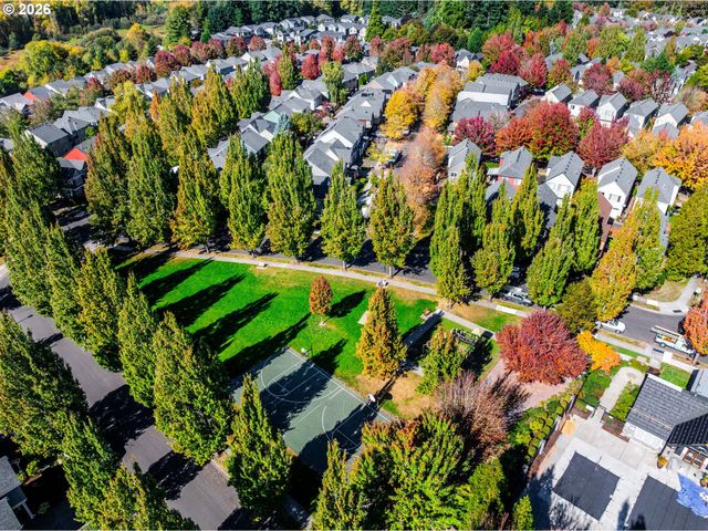 1027 Se NAZOMI Ave, Hillsboro, OR 97123