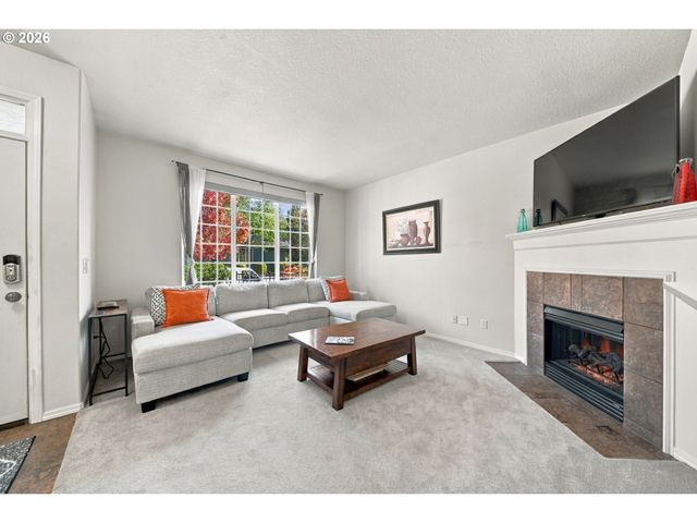 1027 Se NAZOMI Ave, Hillsboro, OR 97123
