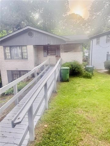 638 Church Street NW, Atlanta, GA 30318
