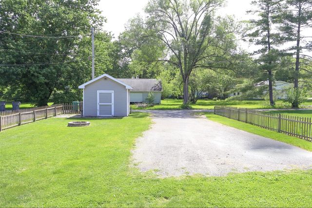 406 N Elm Street, Three Oaks, MI 49128