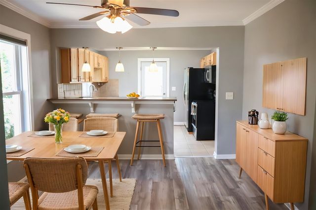 406 N Elm Street, Three Oaks, MI 49128