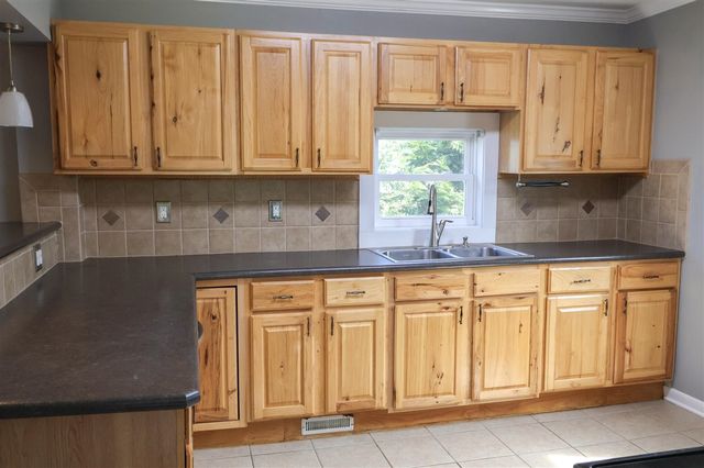 406 N Elm Street, Three Oaks, MI 49128