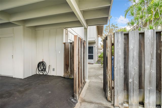 416 Opihikao Place 512, Honolulu, HI 96825