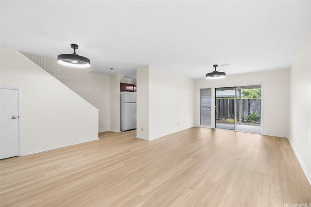 416 Opihikao Place 512, Honolulu, HI 96825