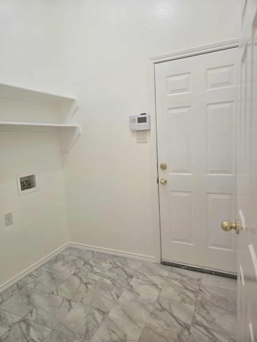 9021 River Trails Boulevard, Fort Worth, TX 76118