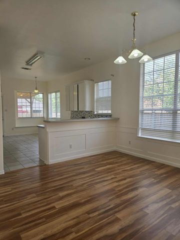 9021 River Trails Boulevard, Fort Worth, TX 76118