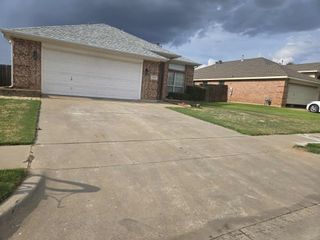 9021 River Trails Boulevard, Fort Worth, TX 76118